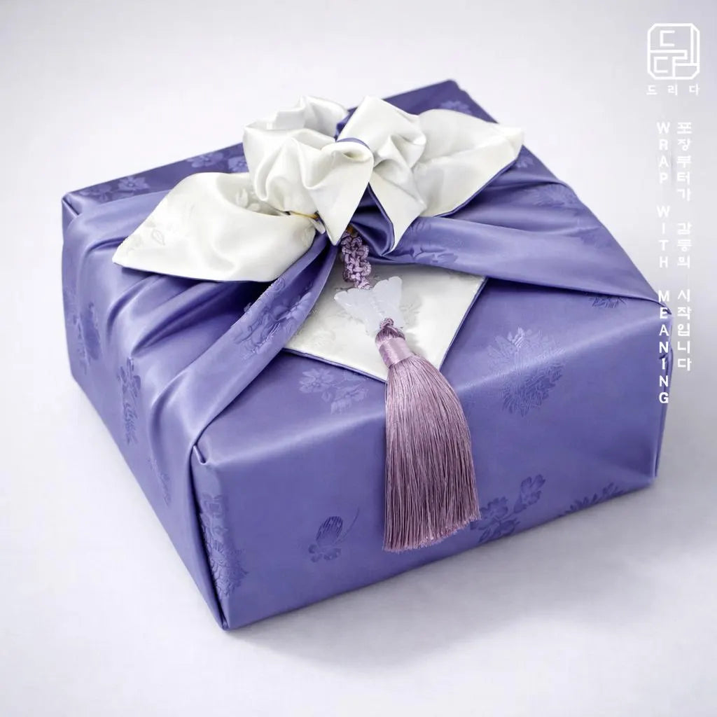 Floral Double Sided Bojagi (Light Ivory / Periwinkle)